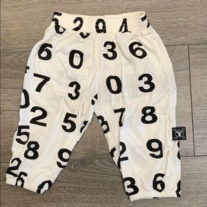 nununu Viscose Numbers White Pants Sz 6-12M